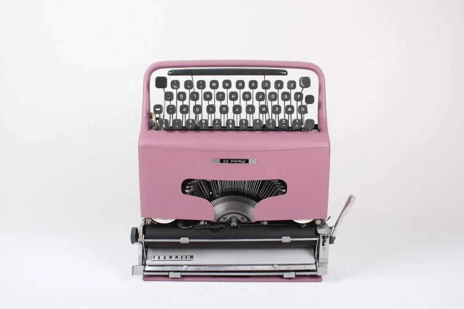 Olivetti Pluma 22 Light Violet, Vintage Manual Typewriter, Restored