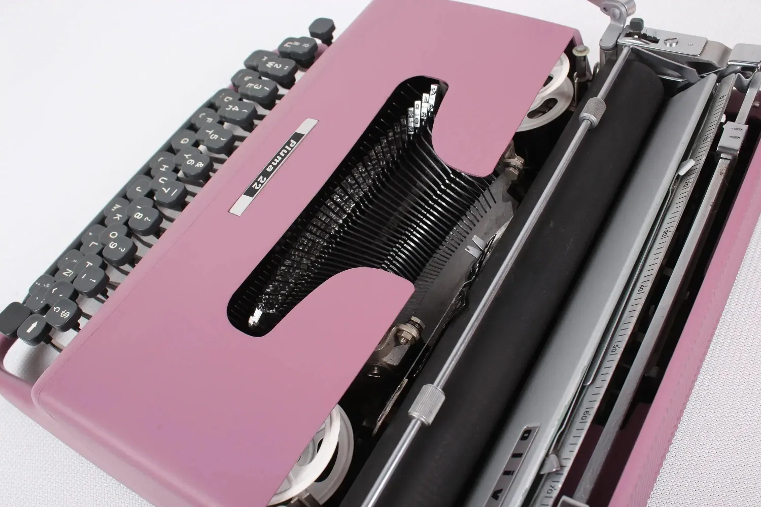 Olivetti Pluma 22 Light Violet, Vintage Manual Typewriter, Restored