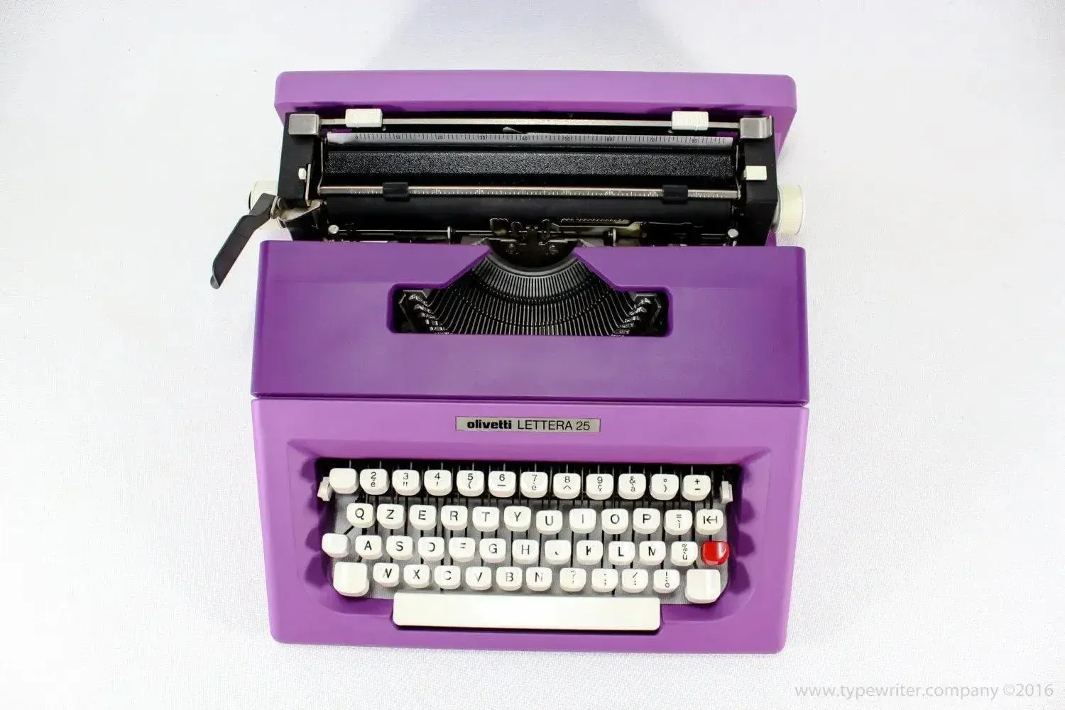 Olivetti Lettera 25 Violet, Vintage Manual Typewriter, Refurbished