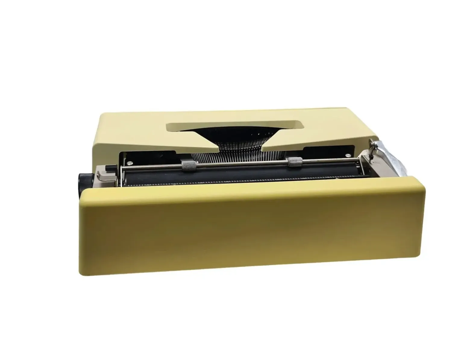 Olivetti Lettera 25 Buttercream Yellow, Vintage Manual Typewriter, Refurbished