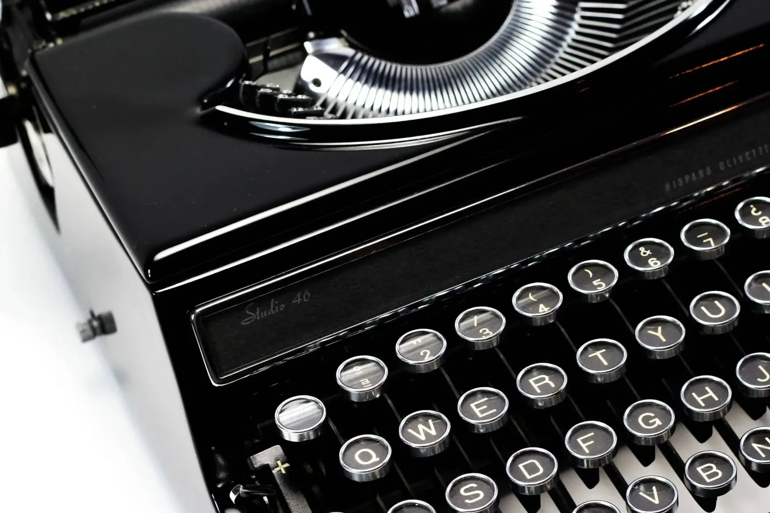 Olivetti Studio 46(42) Glossy Black Vintage Typewriter, Refurbished