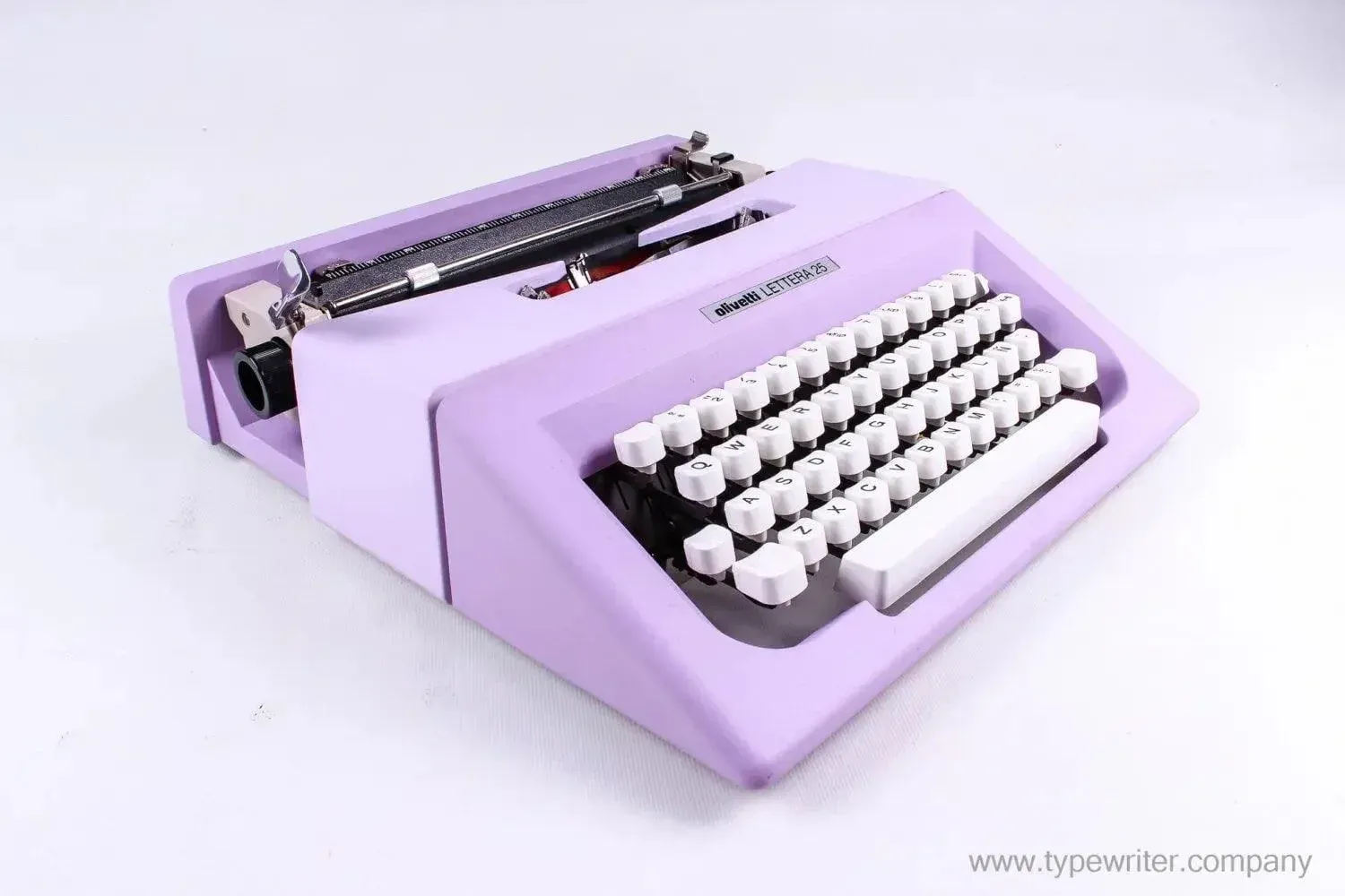 Olivetti Lettera 25 Lilac, Vintage Manual Typewriter, Refurbished