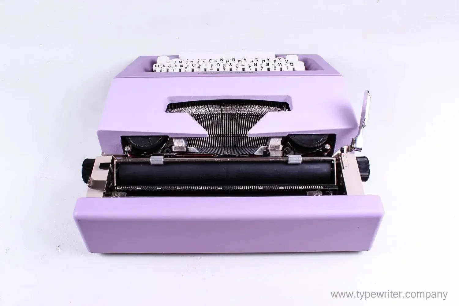 Olivetti Lettera 25 Lilac, Vintage Manual Typewriter, Refurbished
