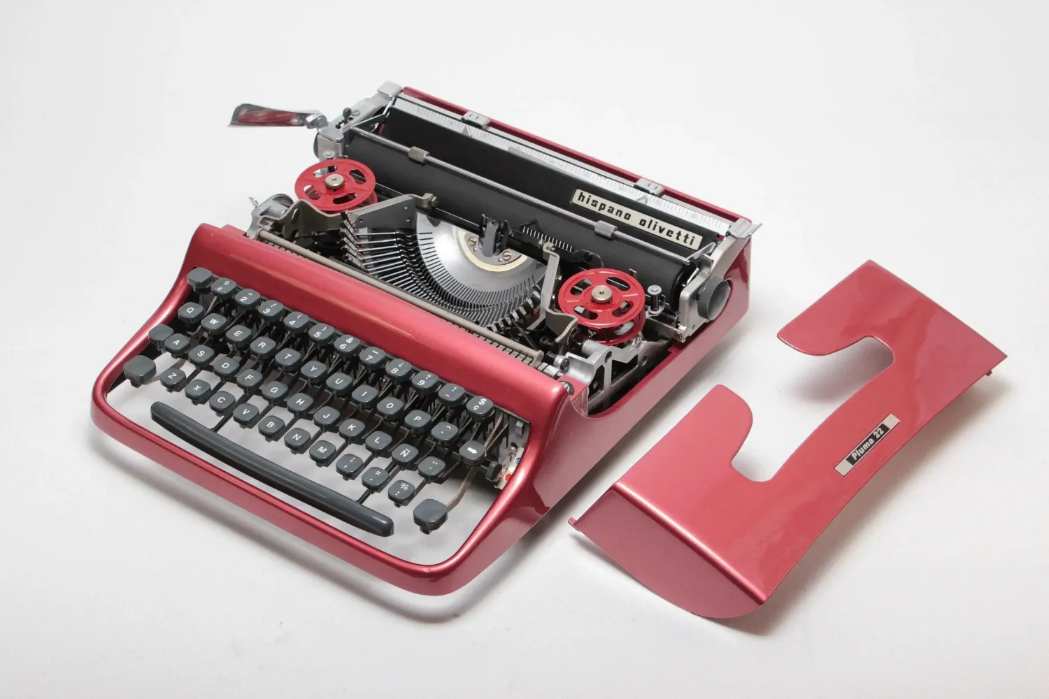 Olivetti Pluma 22 Glossy Coral Red Vintage, Manual Typewriter, Restored