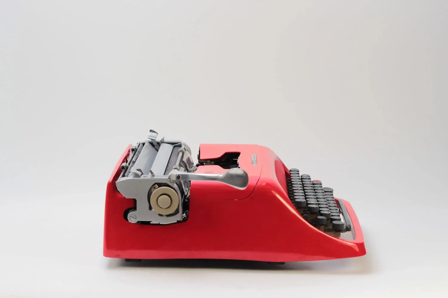 Olivetti Studio 44 Glossy Red, Vintage Manual Typewriter, Refurbished