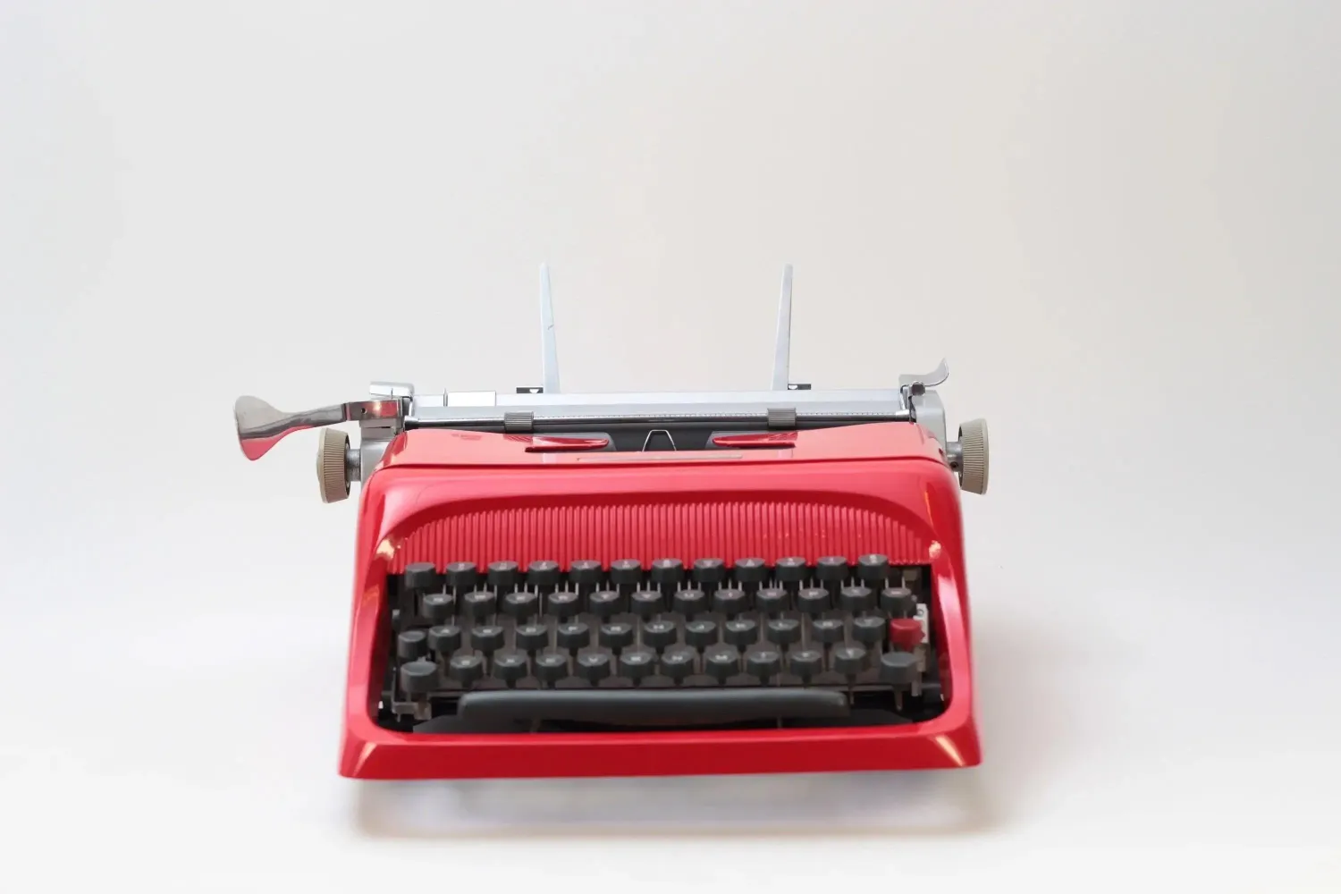 Olivetti Studio 44 Glossy Red, Vintage Manual Typewriter, Refurbished