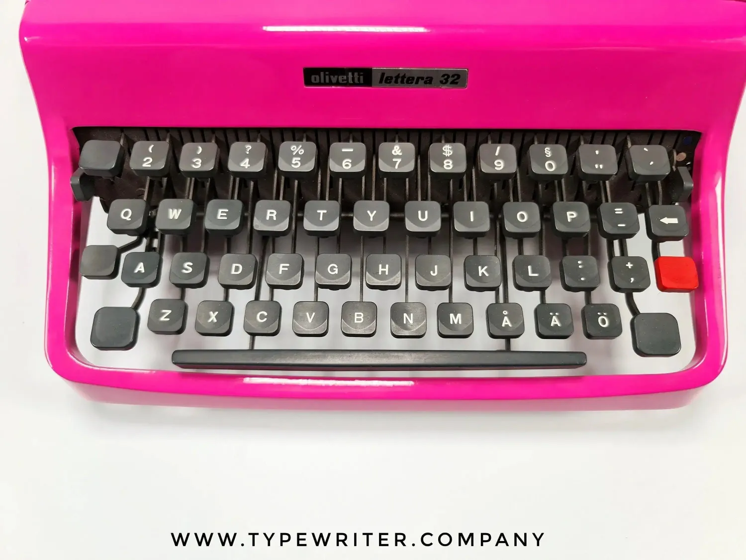 Olivetti Lettera 32 Swedish Pink Vintage Manual Typewriter, Restored