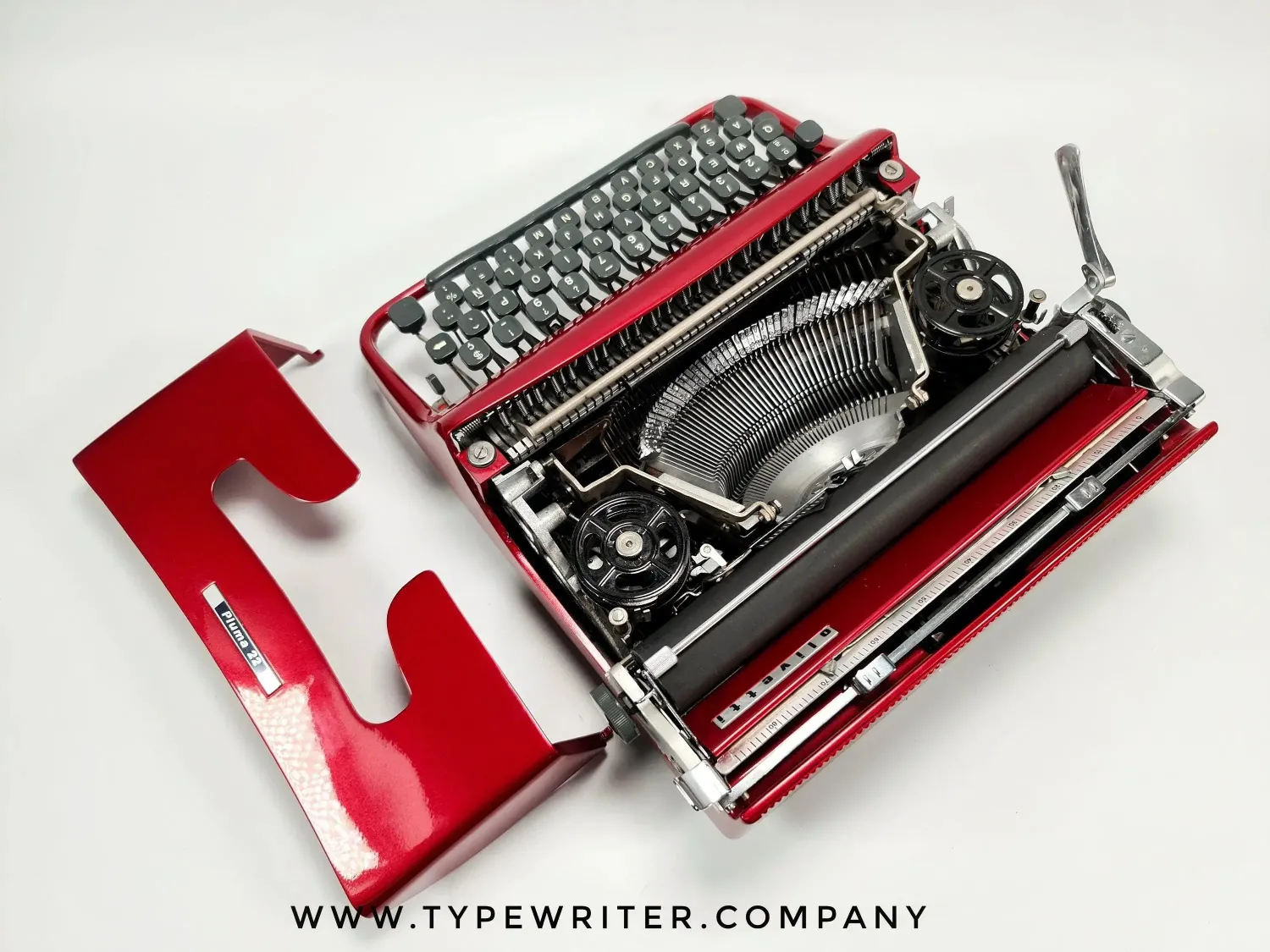 Olivetti Pluma 22 Coral Red, Vintage Manual Typewriter, Refurbished