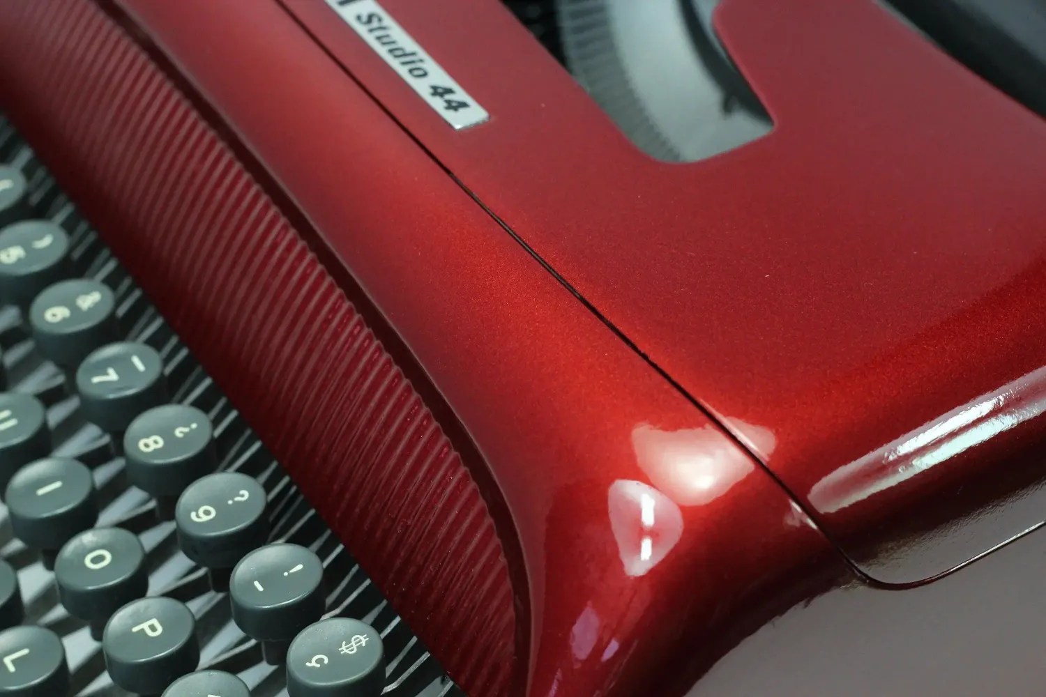 Olivetti Studio 44 Burgundy Vintage Typewriter, Restored