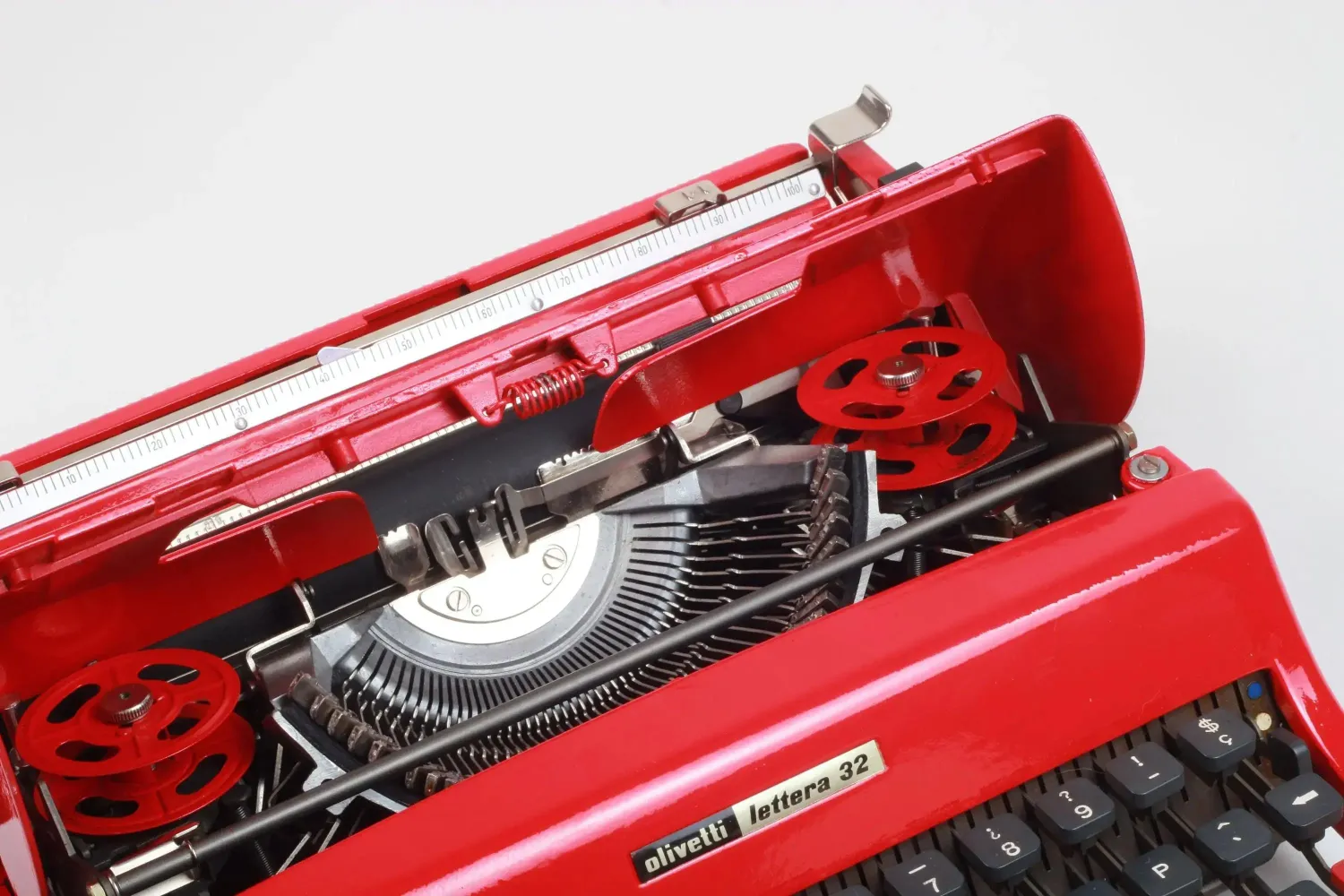 Olivetti Lettera 32 Glossy Red Vintage Manual Typewriter, Refurbished