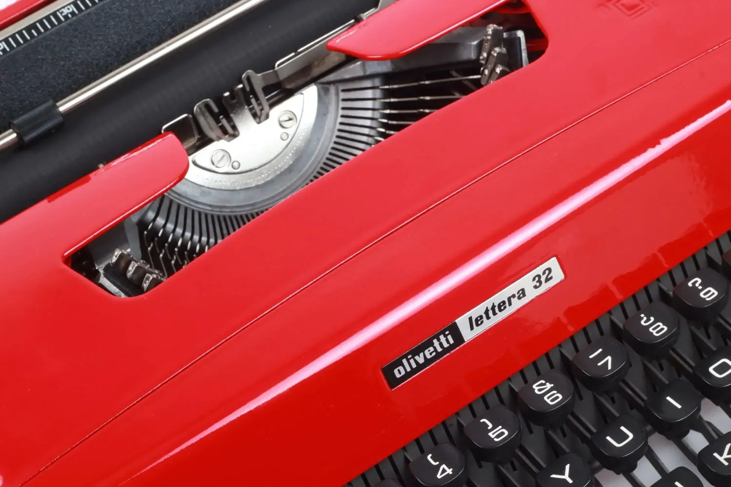 Olivetti Lettera 32 Glossy Red Vintage Manual Typewriter, Refurbished