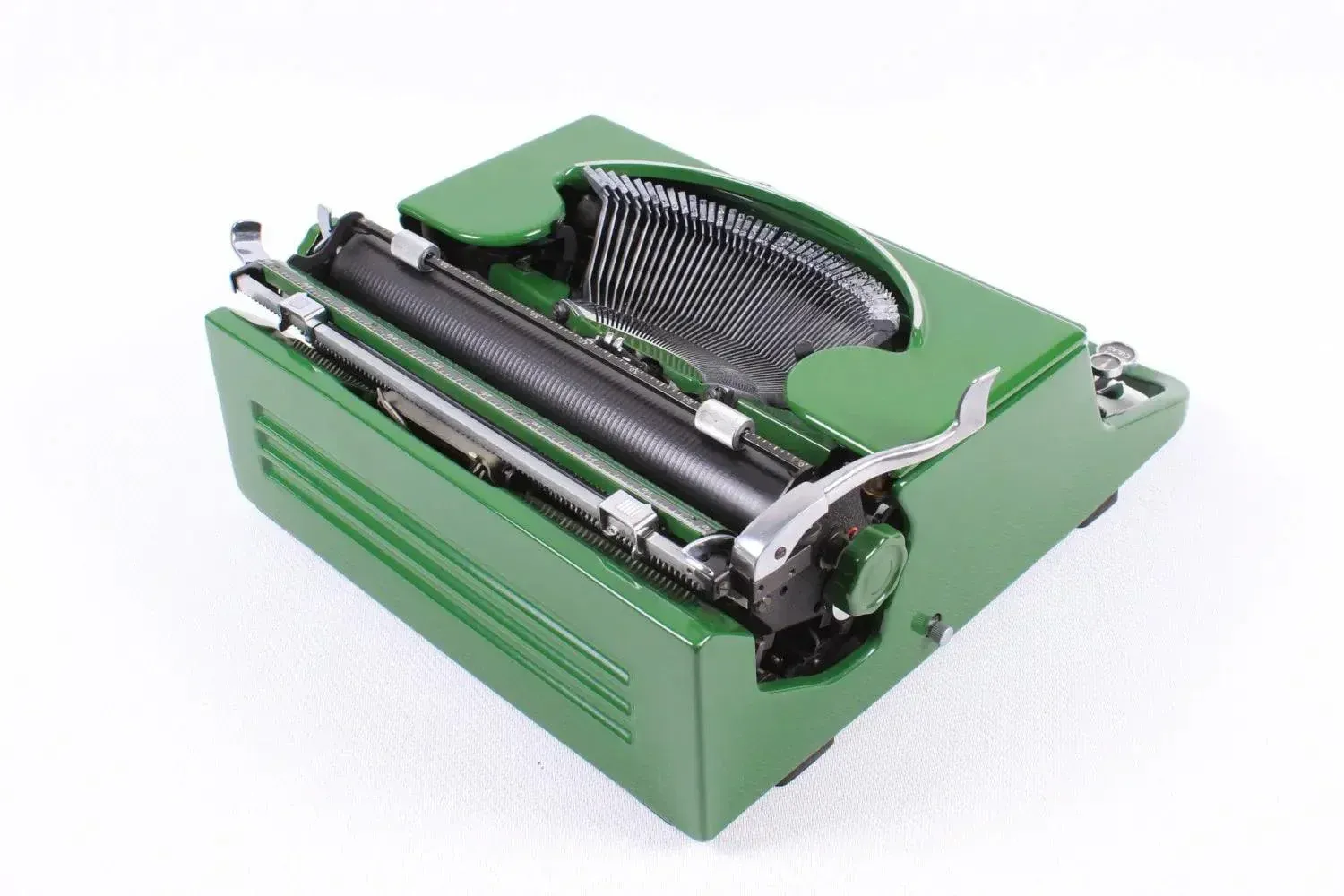 Olivetti Studio 46(42) Glossy Green Vintage Typewriter, Restored