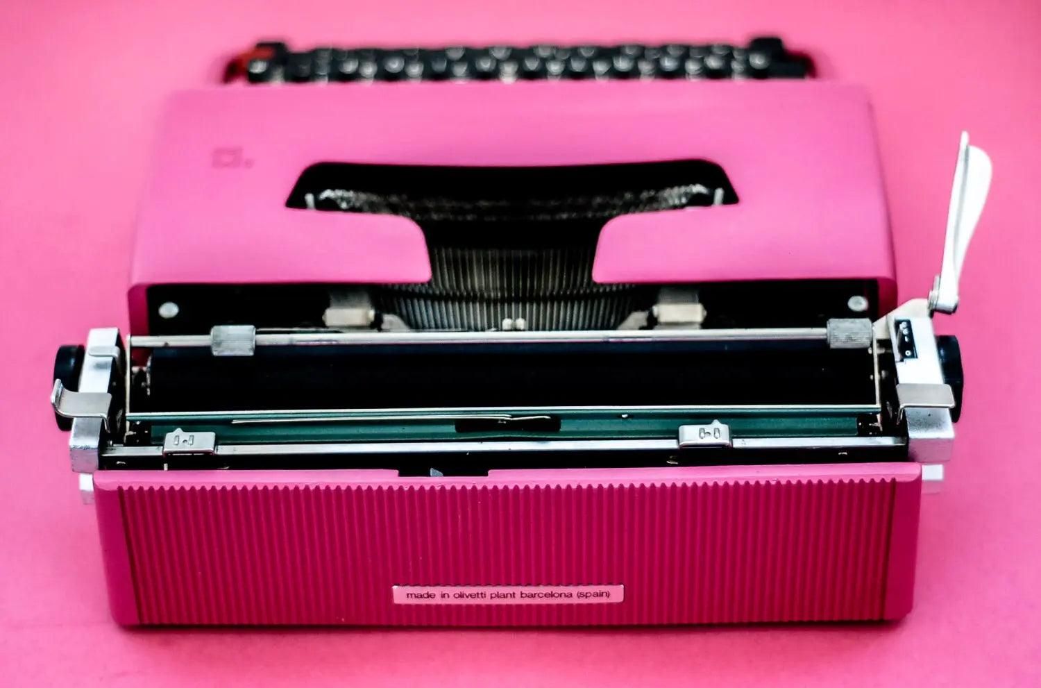 Olivetti Lettera 32 Vibrant Pink, Vintage Manual Typewriter, Restored