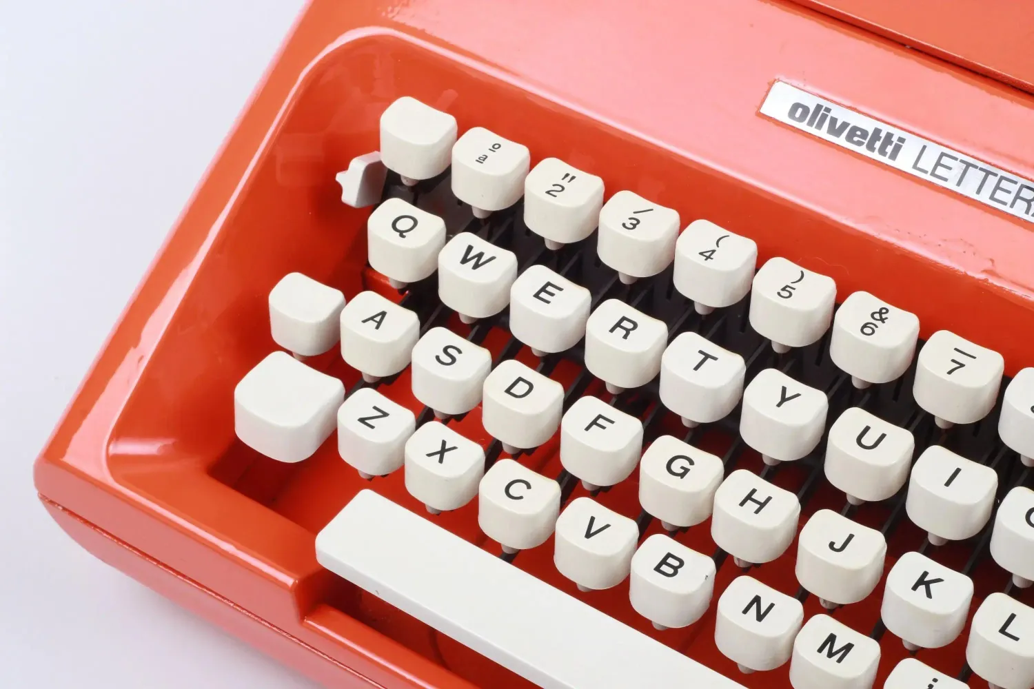 Olivetti Lettera 35 Orange Typewriter, Vintage, Mint Condition, Refurbished