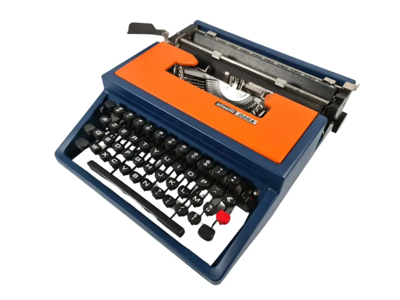 Olivetti Dora / Lettera 31 Typewriter, Manual, Vintage, QWERTY, Refurbished