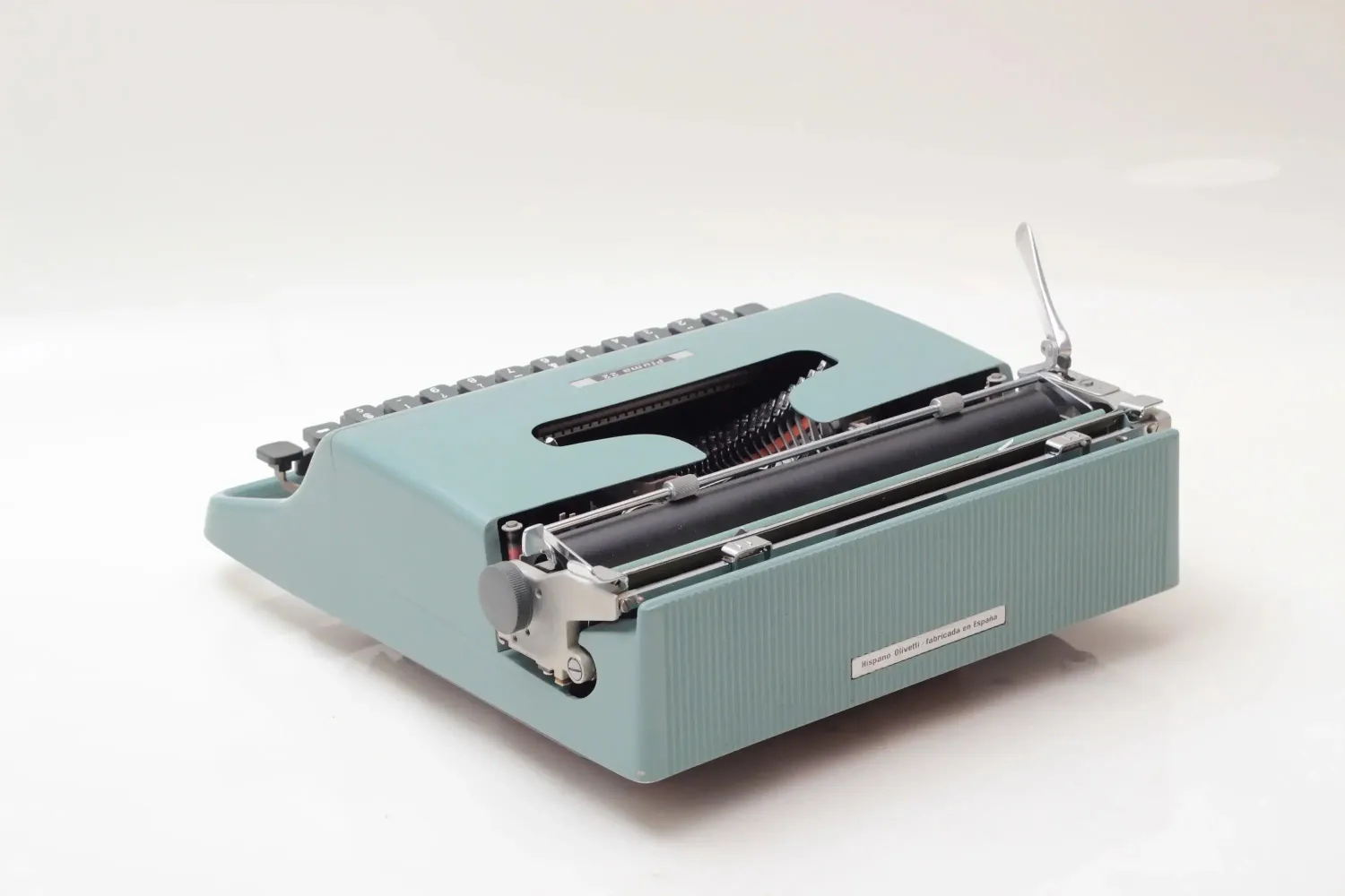 Olivetti Pluma 22 Original Light Teal Typewriter, Vintage, Restored