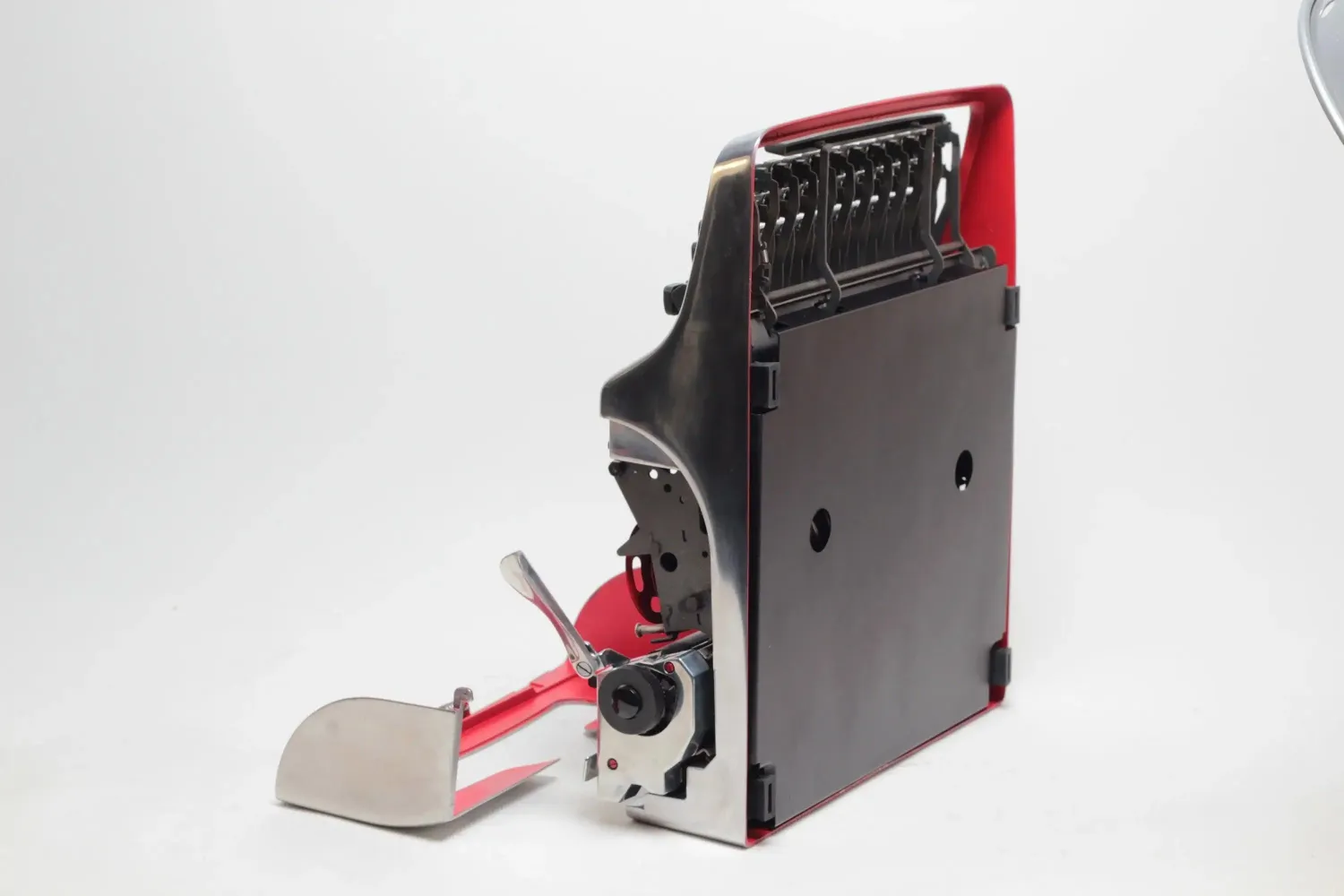 Olivetti Lettera 32 Polished Silver Vintage Manual Typewriter Restored