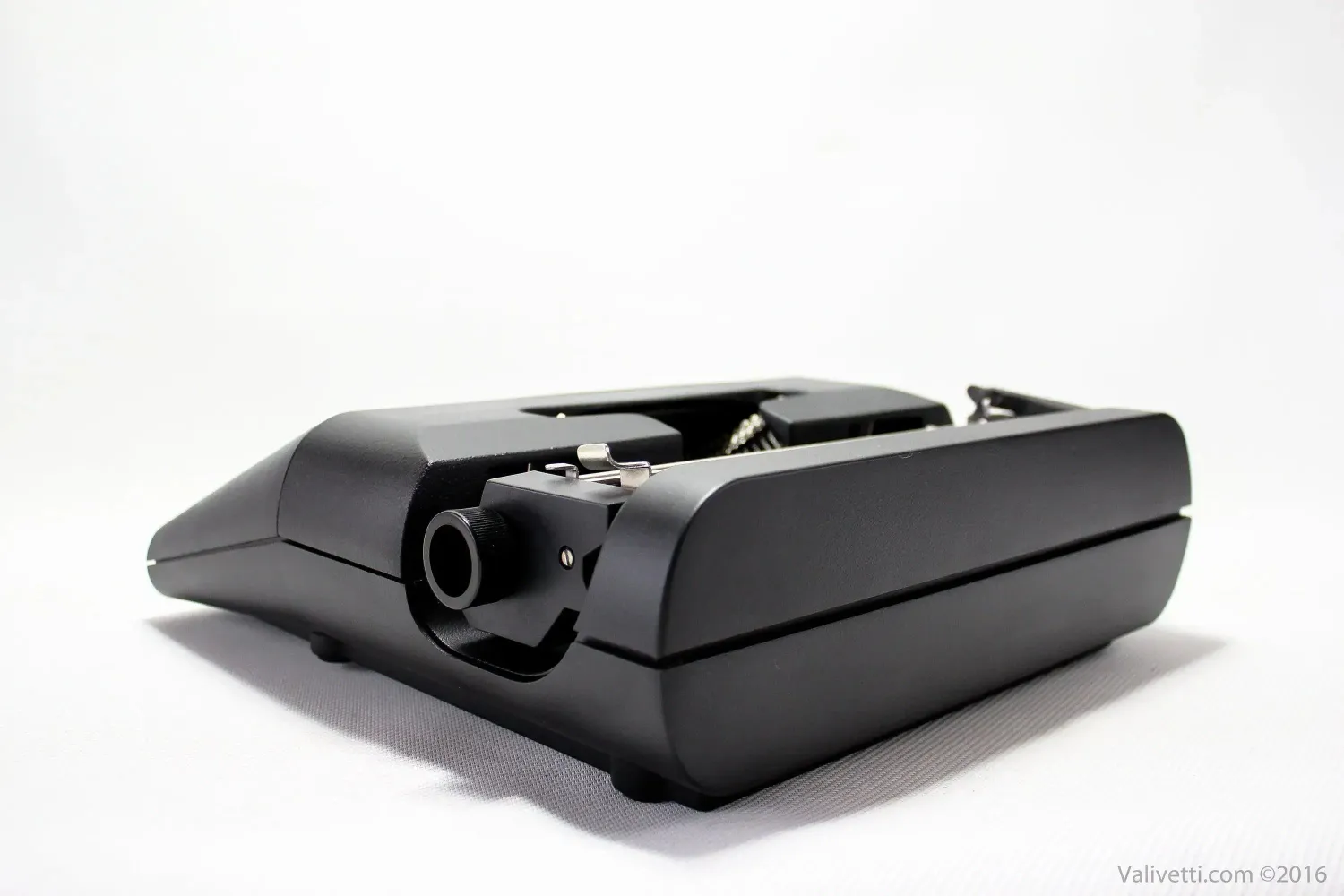 Olivetti Lettera 35 Matte Black, Manual Vintage Typewriter, Restored