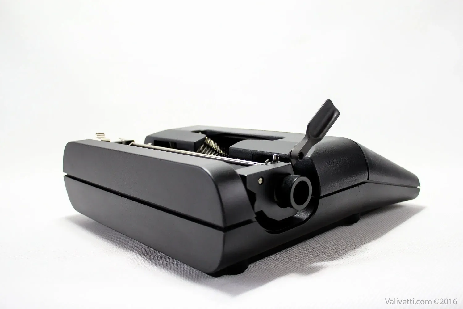 Olivetti Lettera 35 Matte Black, Manual Vintage Typewriter, Restored