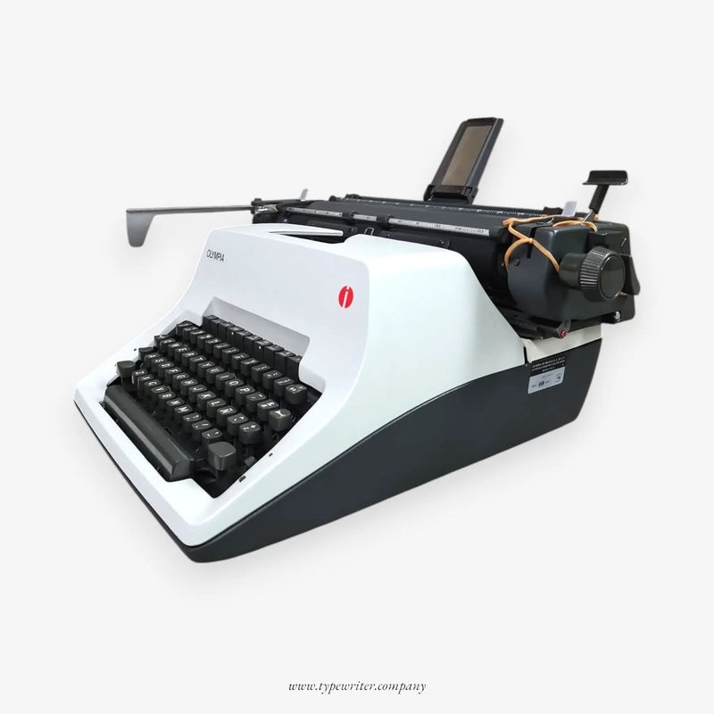 Olympia SG 3 Typewriter, carriage A3, manual BRAND NEW