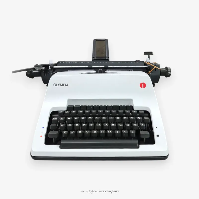 Olympia SG 3 Typewriter, carriage A3, manual BRAND NEW
