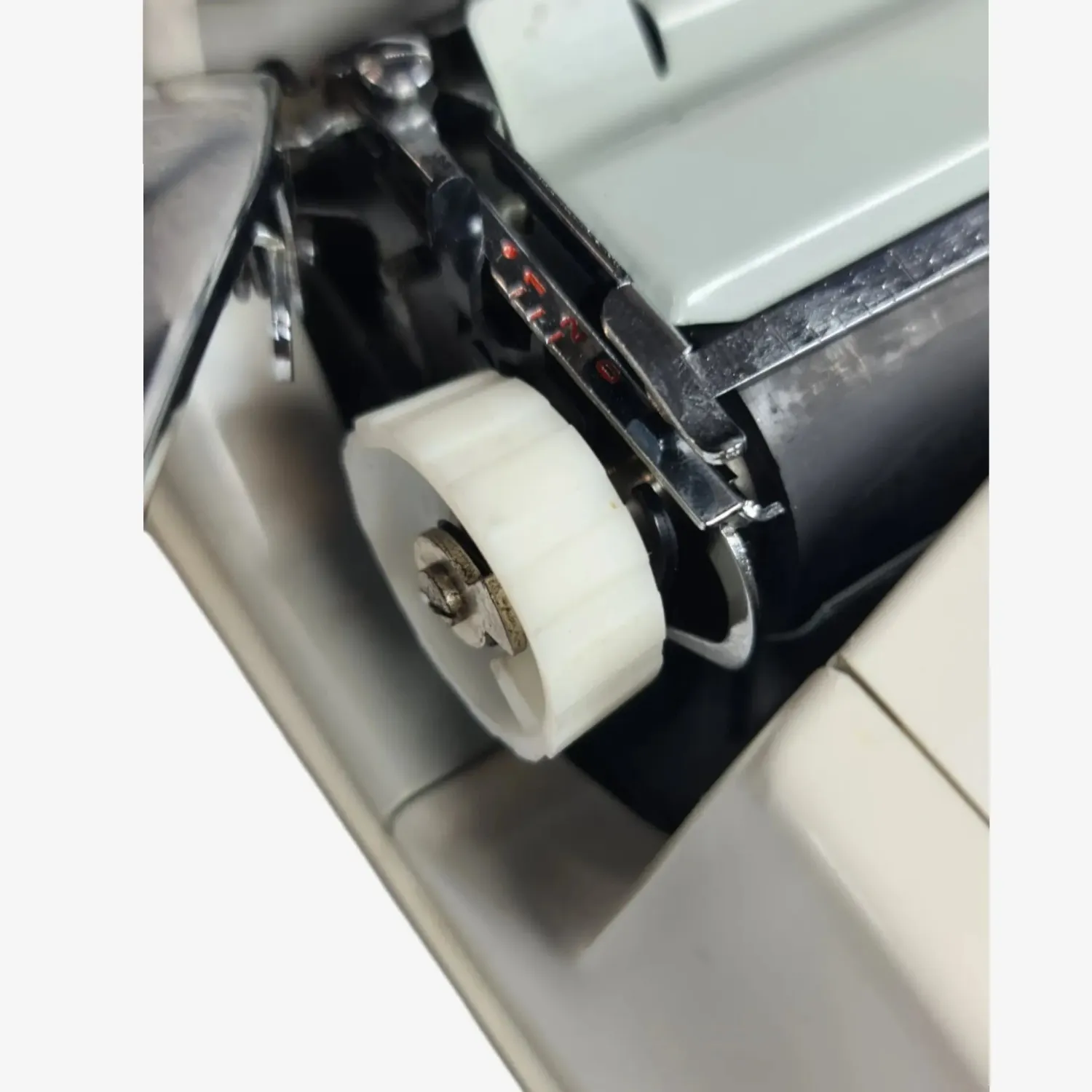 Hermes Baby / Hermes Rocket — Pomo derecho e izquierdo del Platen