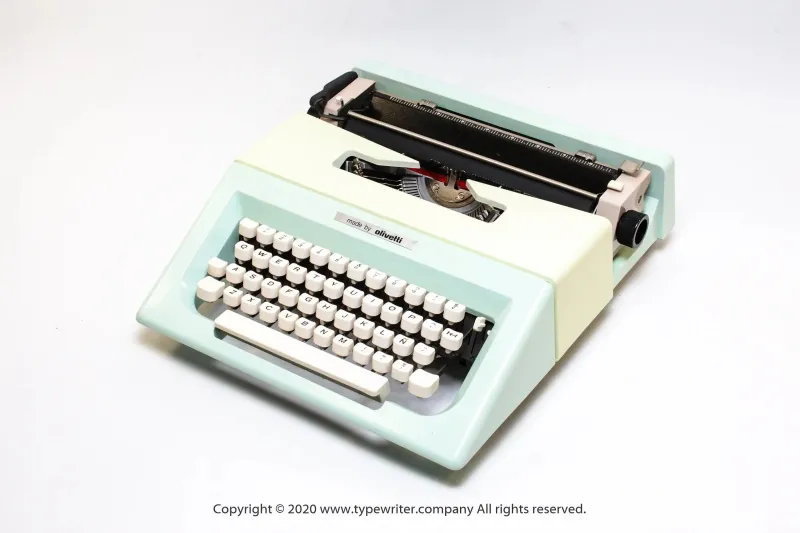 Olivetti Lettera 25 Mint Green, Vintage, Manual, Refurbished