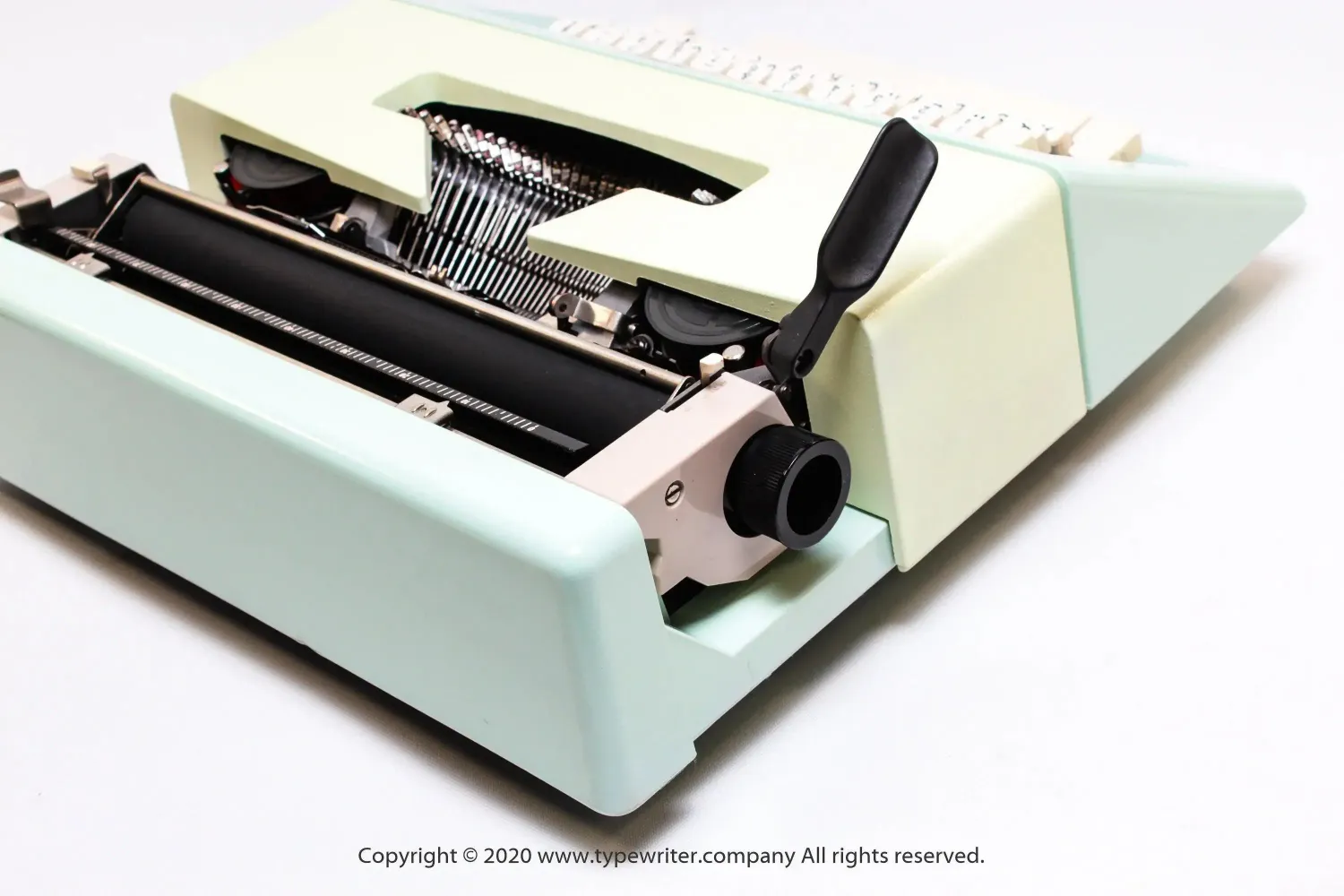 Olivetti Lettera 25 Mint Green, Vintage, Manual, Refurbished