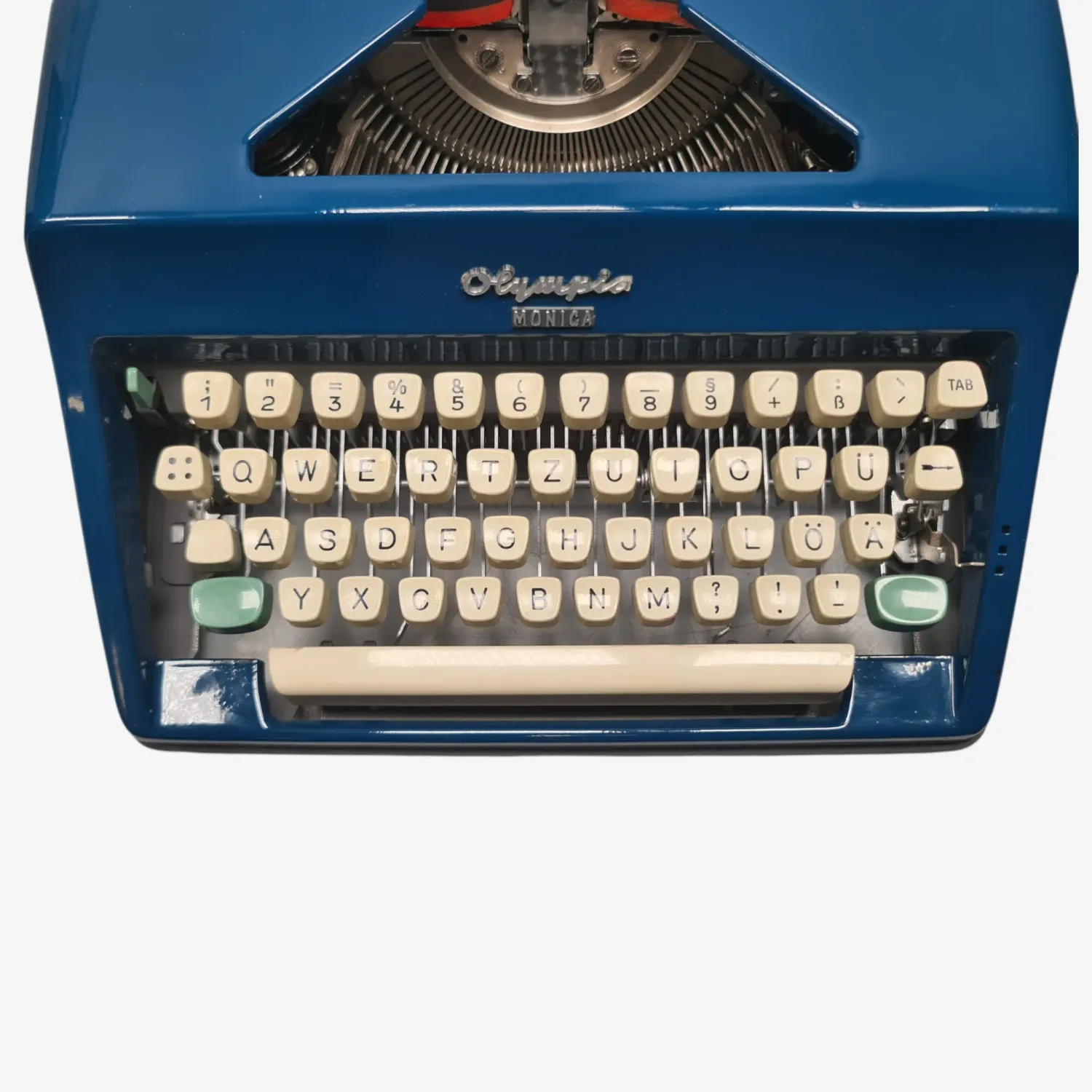 Olympia Monica (SM8) Restored 1960s Portable Typewriter (QWERTZ)