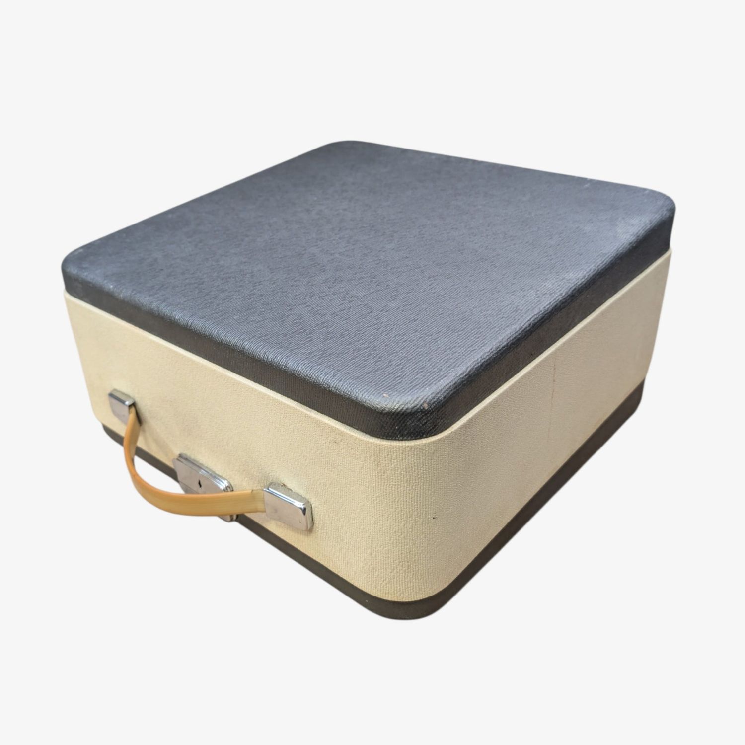 A set of accessories for an Olympia SM