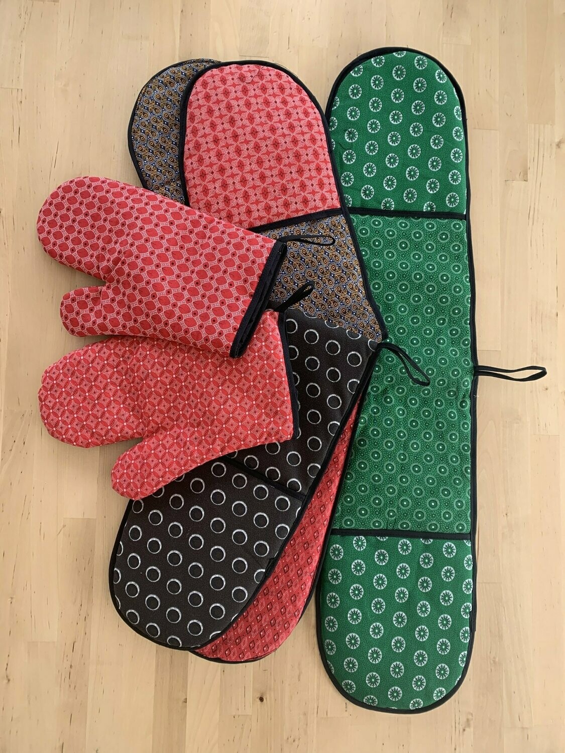 Shweshwe Oven Mitts