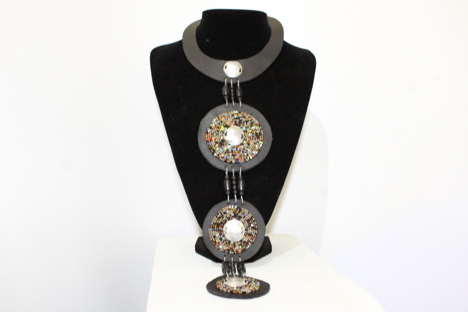 LEATHER BEADED NECKLACE