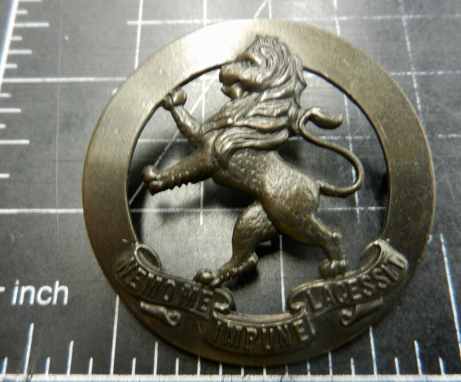 5th Infantry Battalion 1930-42 Hat badge in Oxy
