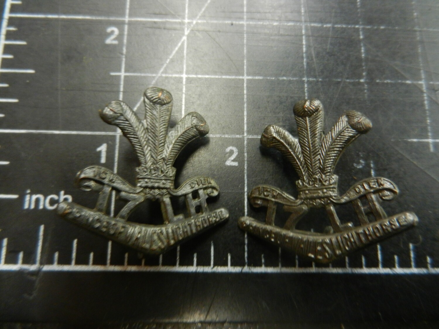 17th Light Horse 1930-42 Collar badge pair