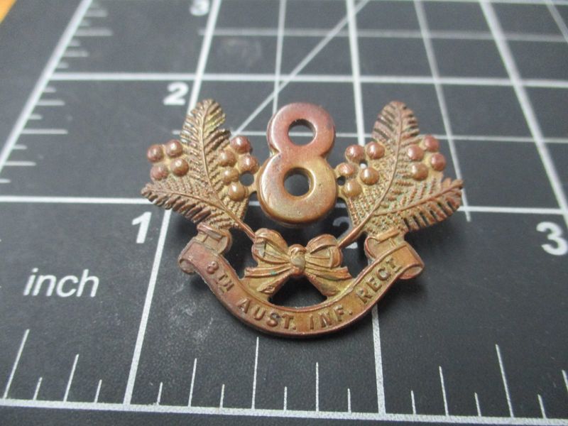 8th Australian Infantry Regiment (VIC) hat Badge 1900-1912