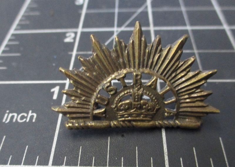ACH. Australian Commonwealth Horse collar Badge 1900-1912