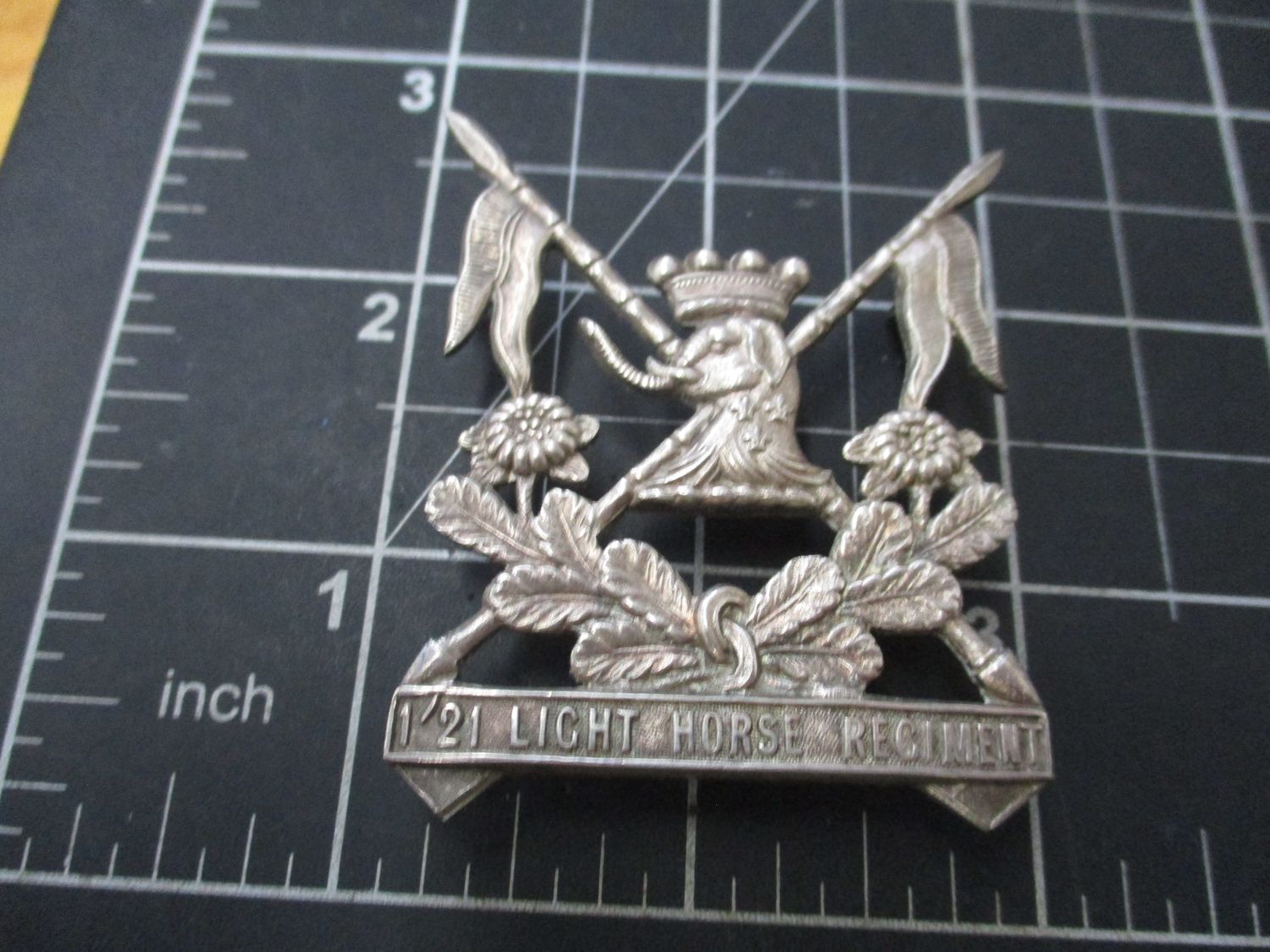 1/21st Light Horse 1930-42 Hat badge.