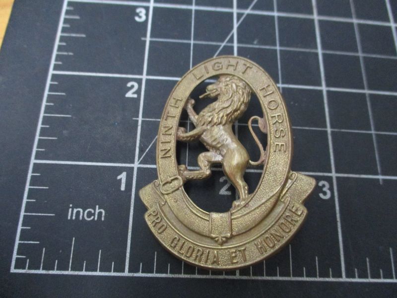 9th Light Horse 1930-42 Hat badge.