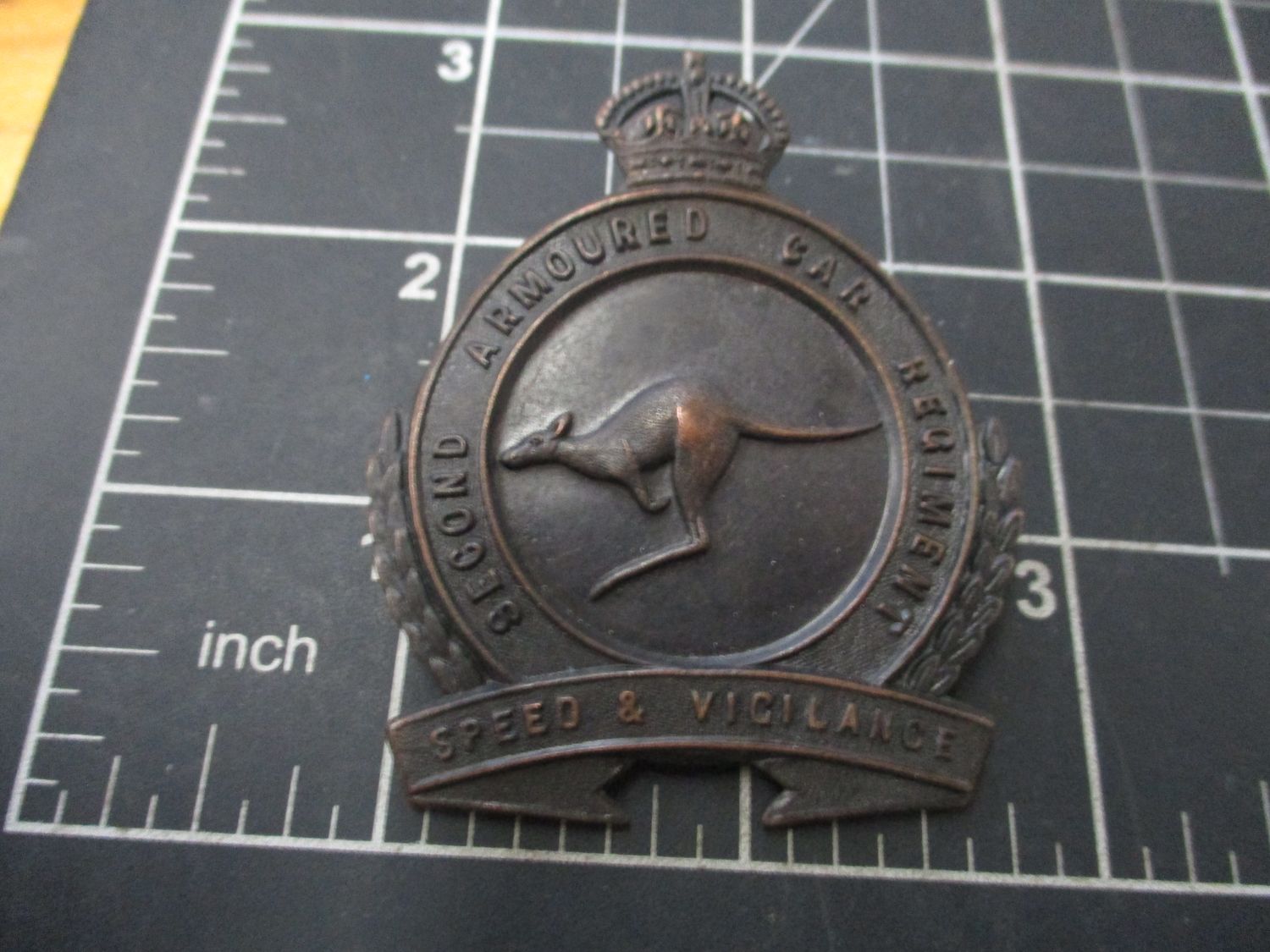 2nd Armoured Car Regiment 1930-42 Hat badge.