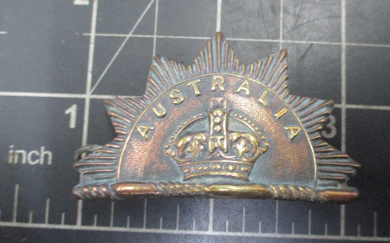 1st pattern Australian Commonwealth Horse, ACH hat Badge 1900-1912