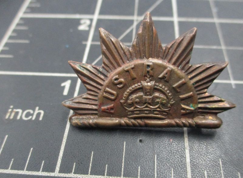 1st pattern Australian Commonwealth Horse, ACH collar Badge 1900-1912