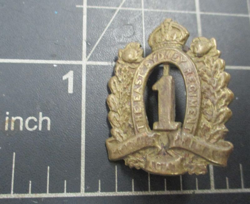 1st Infantry Battalion  1930-42 collar badge