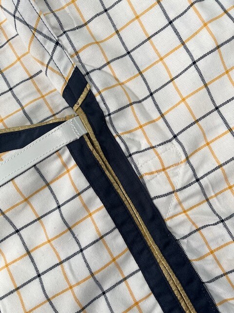 5&#39;6 Flag Cloth Set - Satin in shoulders
