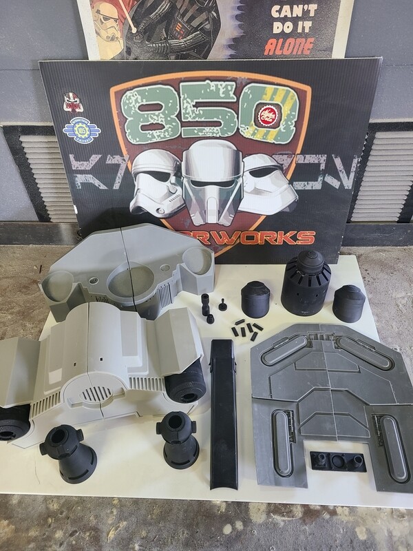 Mandalorian Rising Phoenix jetpack kit