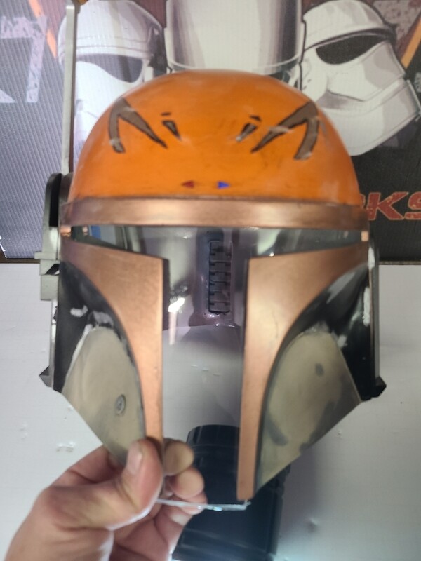 Mandalorian eye lens