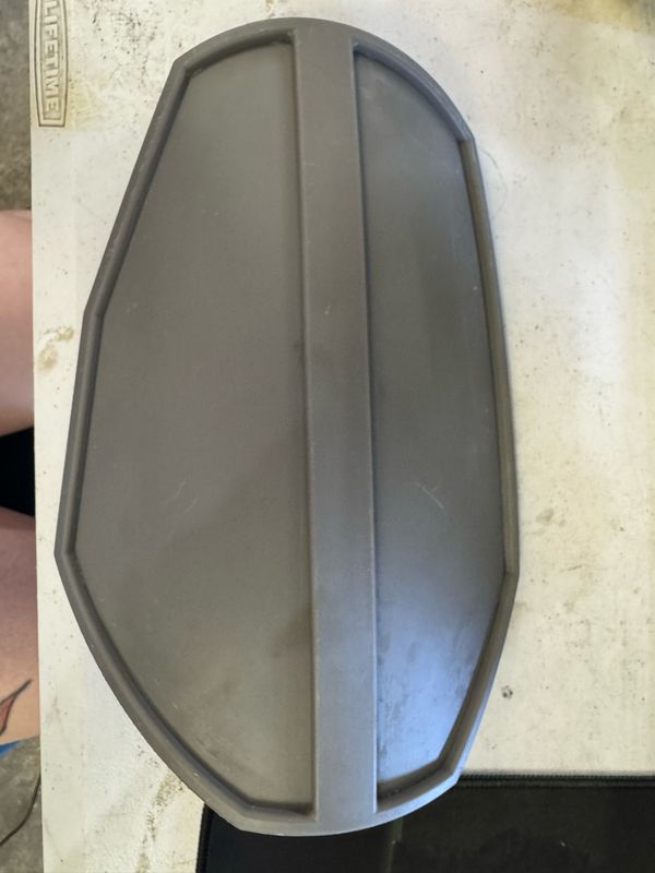 Mando Death Watch Right Thigh Armor (Fundraiser)