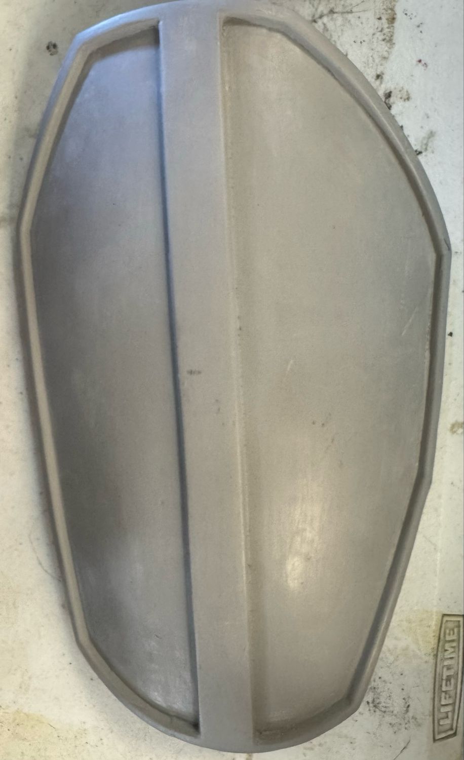 Mando Death Watch Right Thigh Armor(Fiberglass) (Fundraiser)
