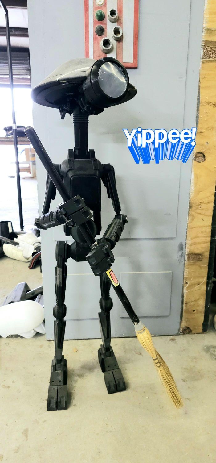 PD-3T Life-Sized Pit Droid (Fundraiser)