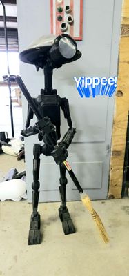 PD-3T Life-Sized Pit Droid (Fundraiser)