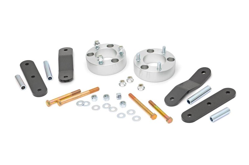 Rough Country 2.5 Inch Suspension Lift Kit (Frontier/ Xterra )